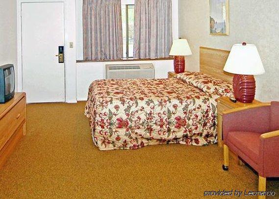 Oyo Hotel Centralia Oda fotoğraf